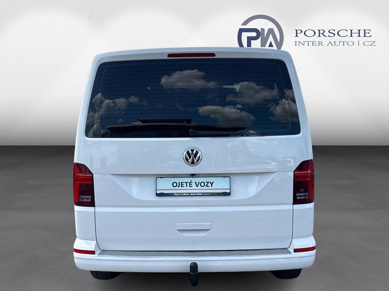 Volkswagen Caravelle 2.0 TDI Comfortline 110kW A7 - fotka 9 z 24