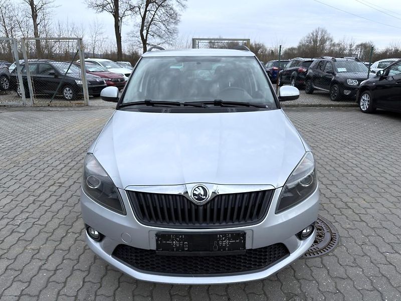 Škoda Fabia 1.2 TSI 63 kW navigace - fotka 2 z 19