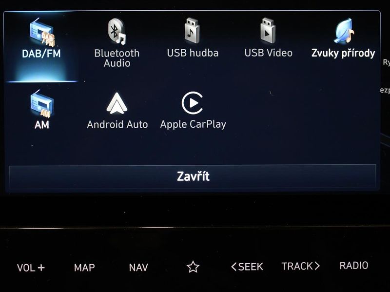 Hyundai Tucson 1,6 HEV 169kW N-Line Premium - fotka 13 z 25