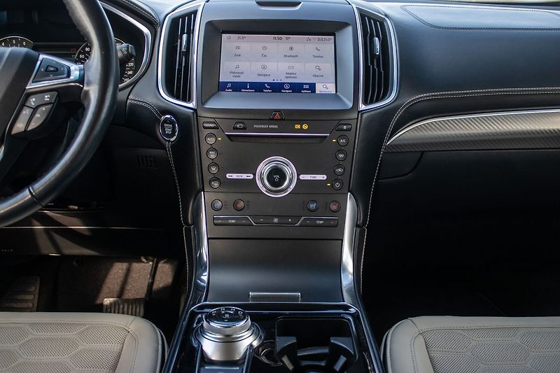 Ford Edge - fotka 16 z 26