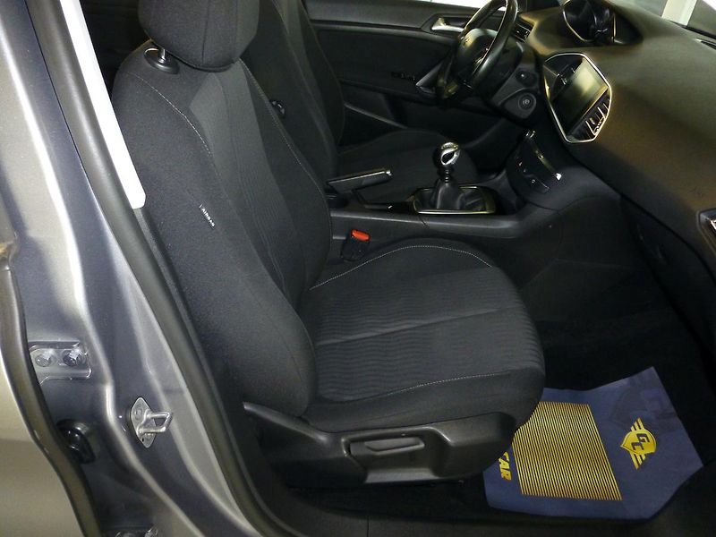 Peugeot 308 (2016) 1,6HDI*NAVIGACE.*PARKS**NEW - fotka 19 z 26