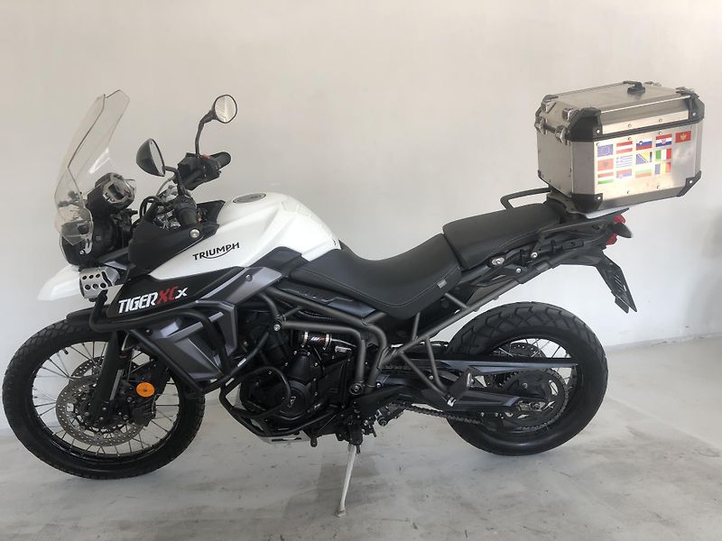 Triumph Tiger 800 XC XCX ABS - fotka 4 z 23