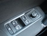 Volkswagen Touran (2018) Comfortline 1.4 TSI, Automat - náhled 16