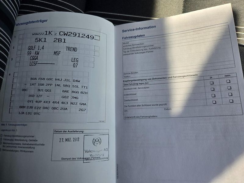 Volkswagen Golf (2012) 1.4 16V Serviska,Rozvody - fotka 18 z 30