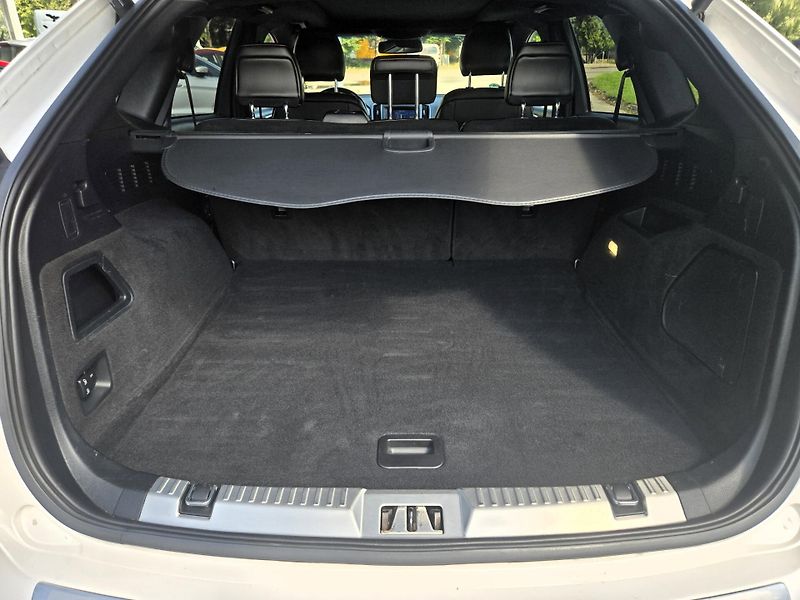 Ford Edge (2019) ST-LINE 175kw/238k -4x4- autom - fotka 19 z 30