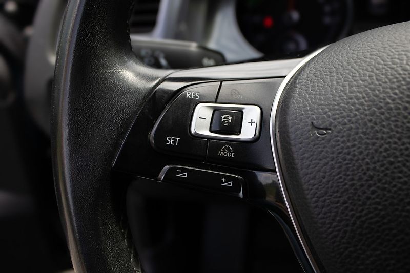 Volkswagen e-Golf eGolf, nová STK, 100% stav. - fotka 37 z 46