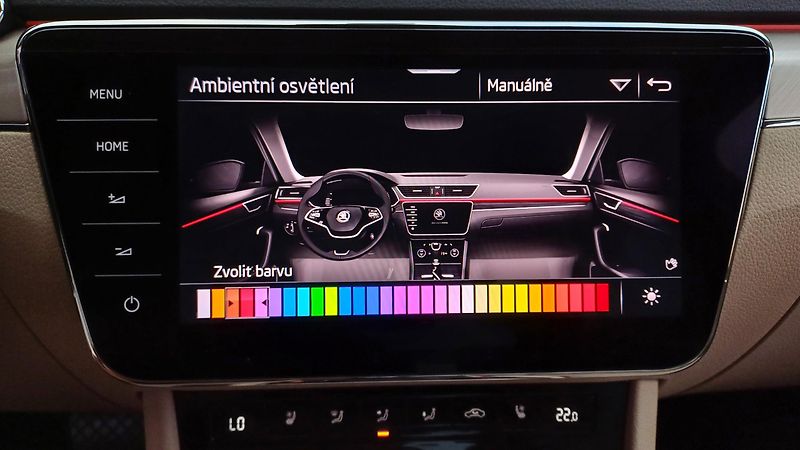 Škoda Superb L&K 2.0TSI 200kW-TZ-ČR-DPH - fotka 43 z 50