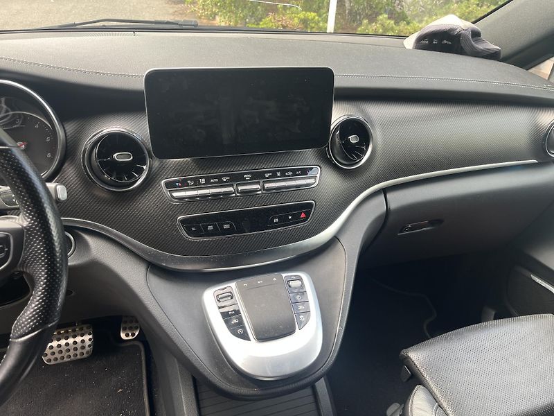 Mercedes-Benz Třídy V (2022)  V 300d Avantgard L 4MATIC - fotka 10 z 16