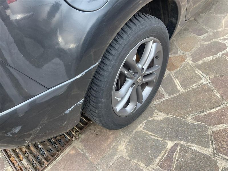 Renault Koleos 2,0 DCi 110kw 4x4 Dynamique, b - fotka 12 z 14