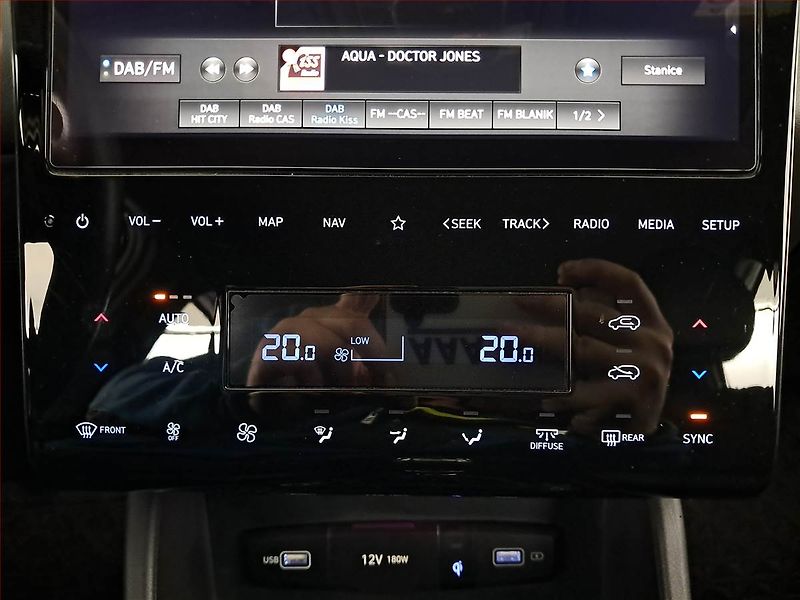 Hyundai Tucson (2023) N-Line 1.6 T-GDI - fotka 16 z 20