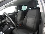Volkswagen Passat - náhled 12