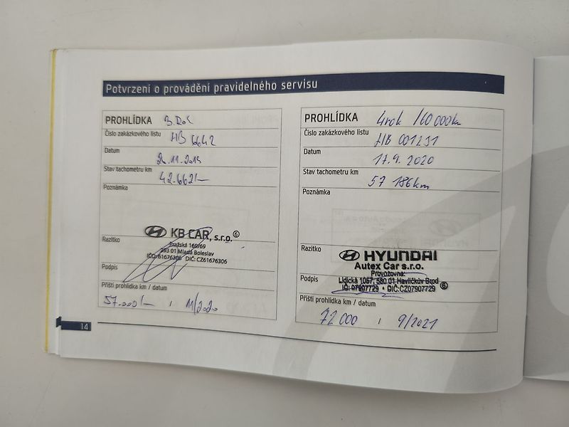 Hyundai i30 1.0 T-GDI/88kW Trikolor komfor - fotka 27 z 28