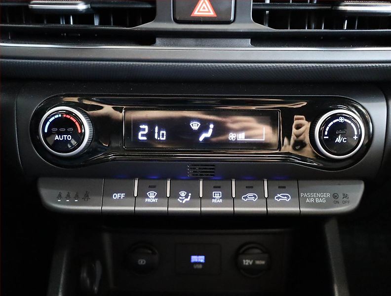 Hyundai Kona (2022) 1.6 T-GDI - fotka 19 z 23