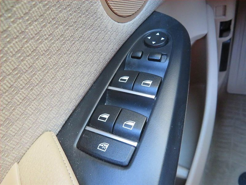 BMW X3 (2012) xDrive20d, 4X4, Serv.kniha - fotka 15 z 15