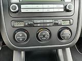 Volkswagen Golf 1,6 MPI,75KW,VÝHŘEV,DIGIKLIMA - náhled 31
