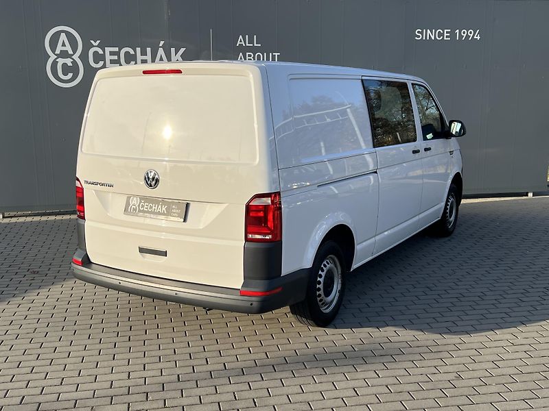 Volkswagen Transporter (2018) - fotka 4 z 33
