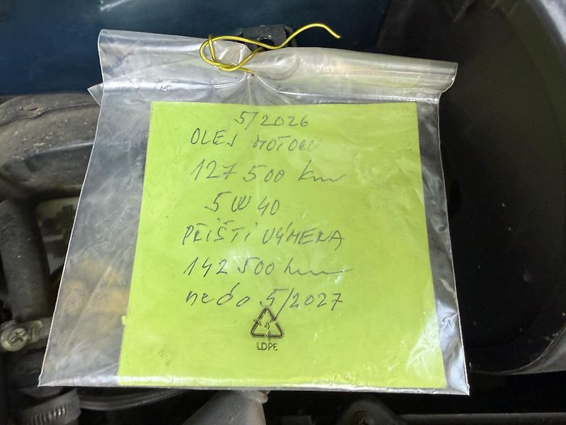 Seat Toledo 1,6i 74 kW TAŽNÉ  - fotka 16 z 19
