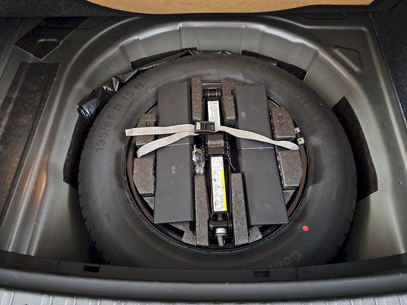 Škoda Scala (2021) 1.5TSi 110kW 6MT MONTE CARLO - fotka 31 z 33