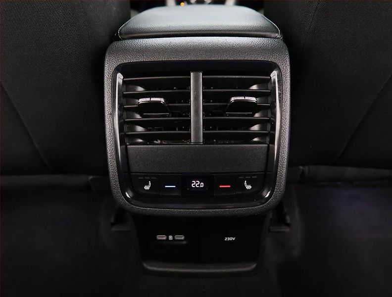 Škoda Octavia (2023) Ambition 2.0 TDI, Automat - fotka 29 z 30