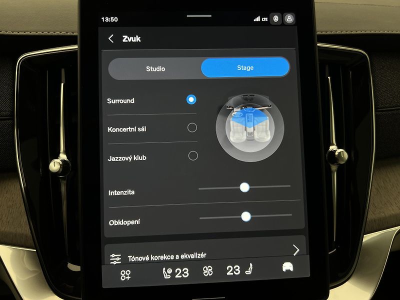 Volvo XC90 T8 AWD RECHARGE BRIGHT PLUS - fotka 47 z 56