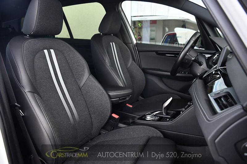 BMW Řada 2 216d GRAN TOURER 1M ČR TAŽNÉ - fotka 18 z 54