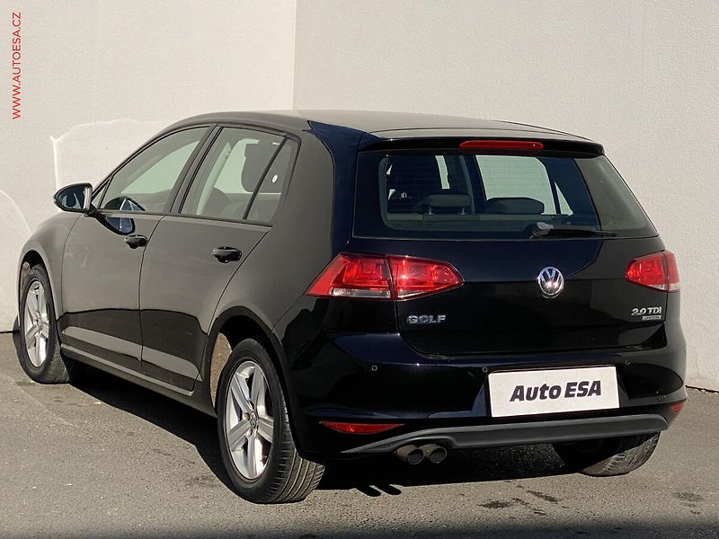 Volkswagen Golf (2014) 2.0 TDi 4x4, Comfortline - fotka 6 z 16
