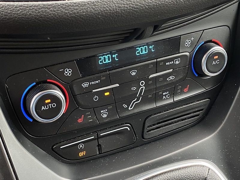 Ford Grand C-MAX 1.5 EcoBoost, ČR, 7 míst - fotka 13 z 14