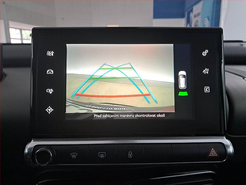 Citroën C4 Cactus (2018) 1.6 BlueHDi, Navi, Tempomat - fotka 16 z 18