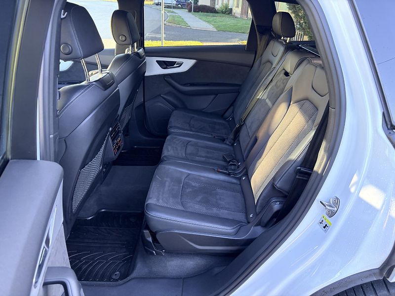 Audi Q7 QUATTRO S-LINE MATRIX NEZ. TOP - fotka 54 z 64