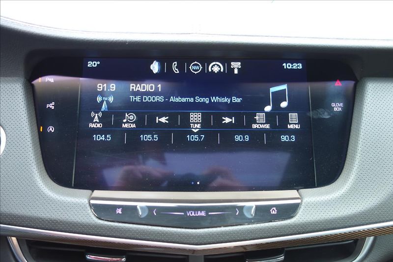Cadillac CT6 3,6 i V6 250KW,SERV.KN.,AWD. - fotka 26 z 56