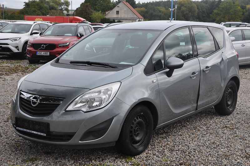 Opel Meriva 1.4i 16V 74kW - fotka 1 z 14
