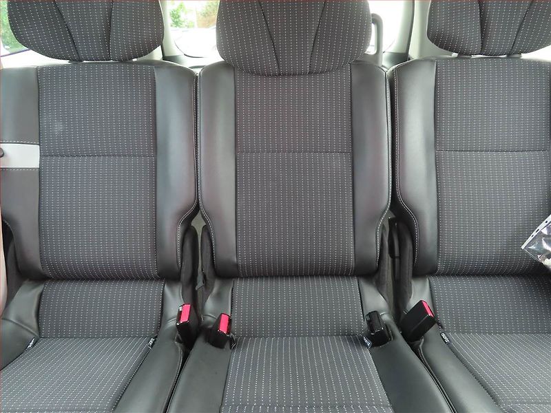 Renault Grand Scénic (2013) 1.2 TCe, Serv.kniha, Navi - fotka 10 z 22
