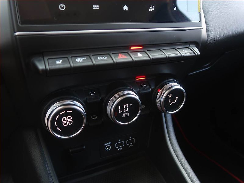 Renault Captur (2020) 1.3 TCe, Serv.kniha, Kůže - fotka 12 z 17