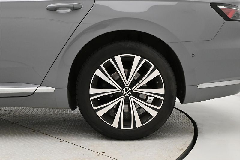 Volkswagen Arteon 2,0 TDI 147 kW DSG 4x4 ELEGANC - fotka 33 z 33