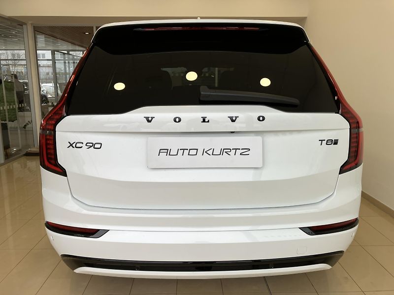 Volvo XC90 T8 eAWD Ultra BE - REZERVACE - fotka 8 z 43