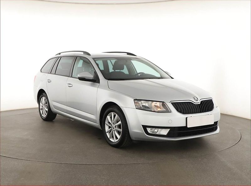 Škoda Octavia (2016) 1.6 TDI, Tempomat - fotografie inzerátu