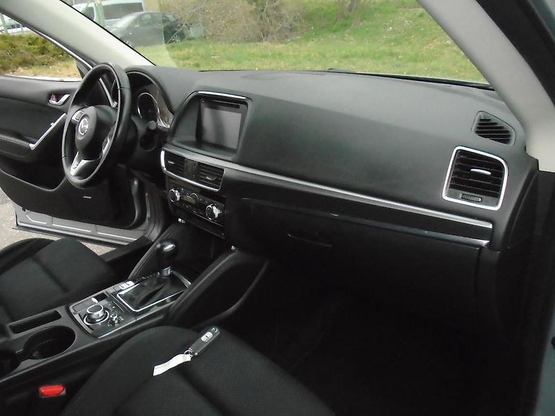 Mazda CX-5 2.5 141 kw 4x4 max. výbava - fotka 30 z 37