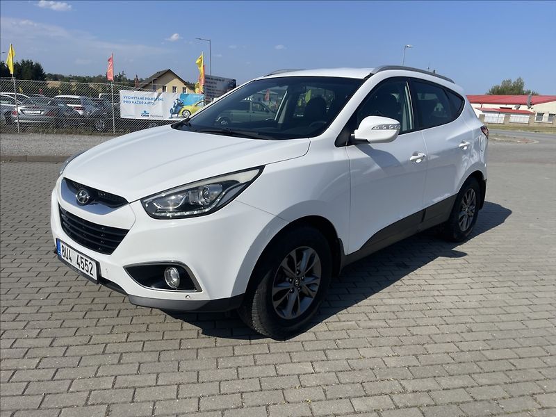 Hyundai ix35 2,0 CRDi 100kw 4x4 Tažné Kůže - fotka 36 z 41