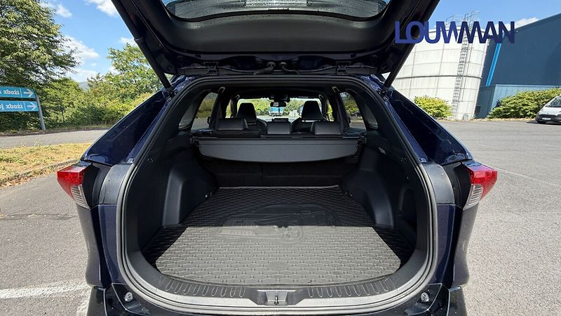 Toyota RAV4 AT SELECTION AWD - fotka 13 z 19
