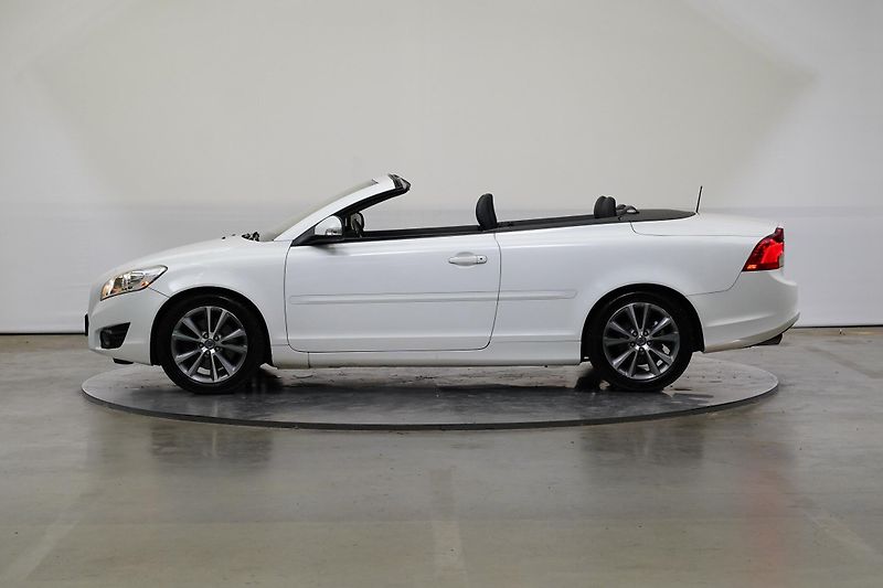 Volvo C70 - fotka 3 z 26