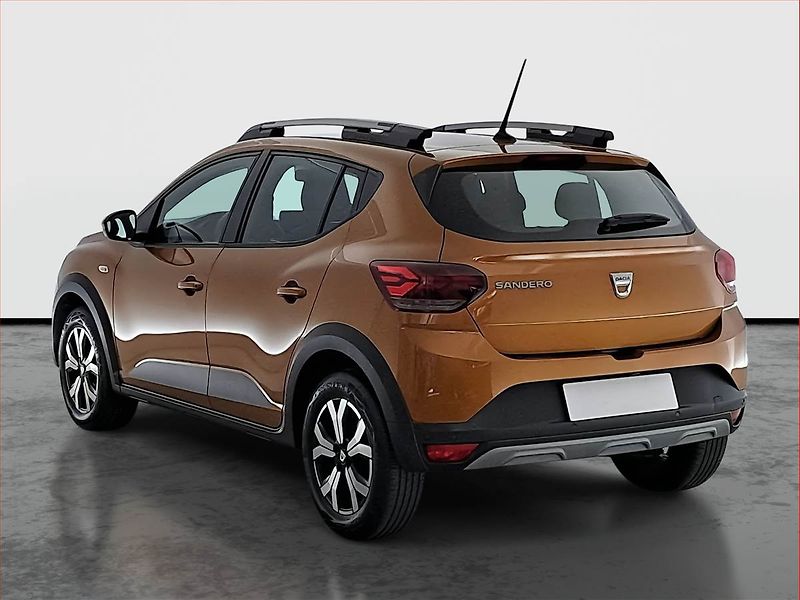 Dacia Sandero (2023) Stepway Essential 1.0 TCe, ČR - fotka 4 z 16