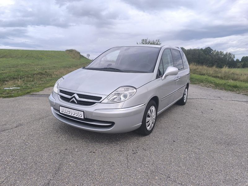 Citroën C8 (2011) 2.0 7MÍST - fotka 3 z 41