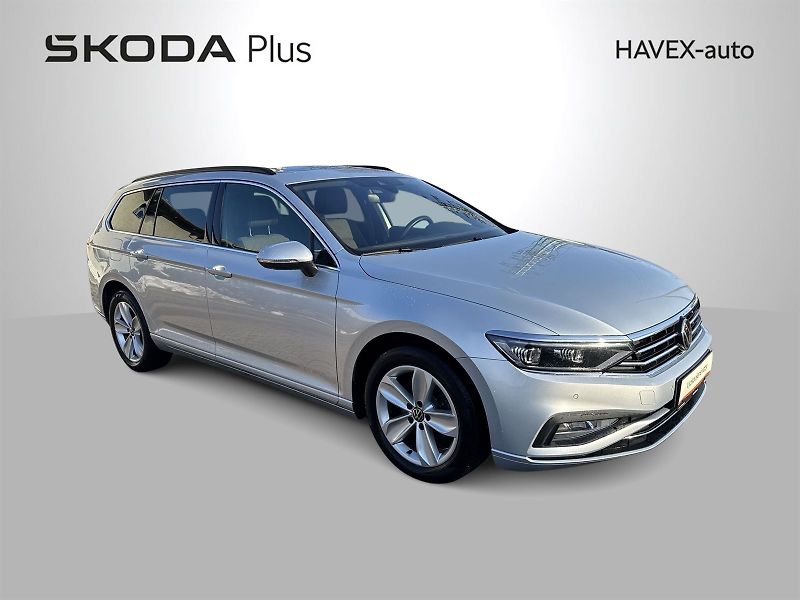 Volkswagen Passat (2023) Variant 2.0 TDI 4x4 DSG Busine - fotka 31 z 34