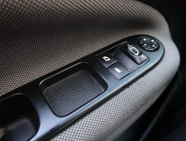 Citroën C3 Picasso (2014) 1.4 i, Serv.kniha, Tempomat - fotka 15 z 15