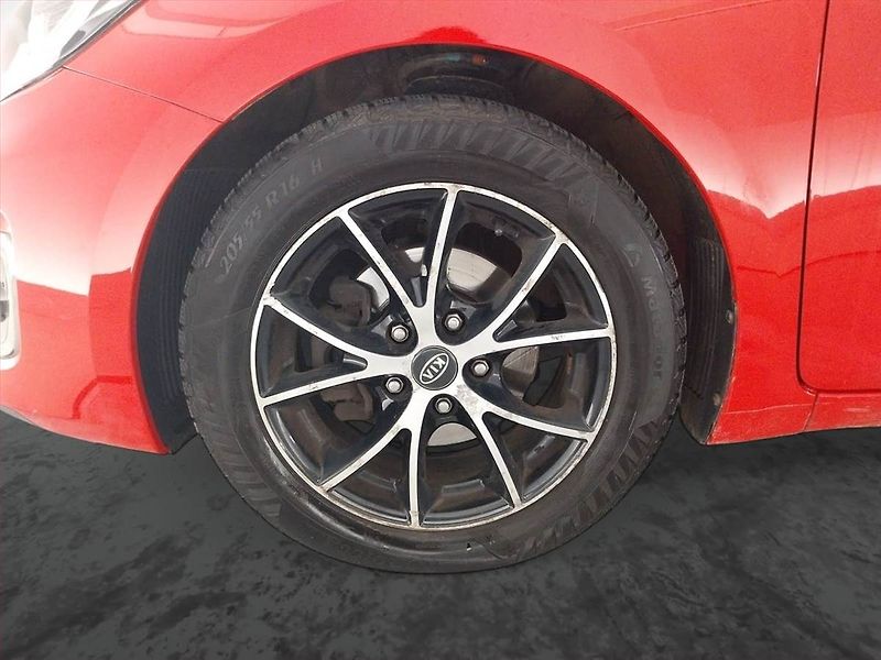 Kia Ceed (2017) 1.6 CRDi, Serv.kniha, Tempomat - fotka 15 z 17