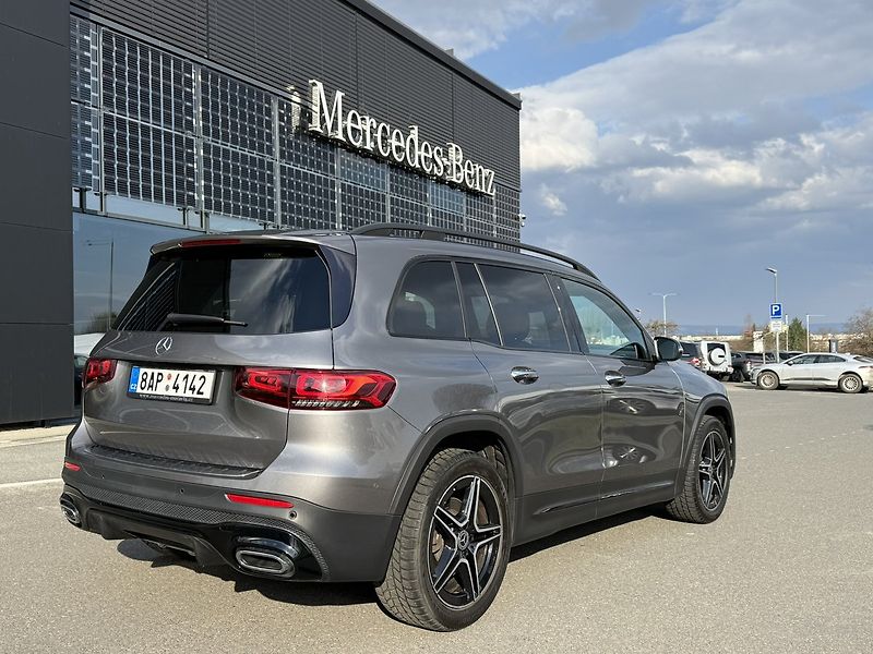 Mercedes-Benz GLB (2021) 220 d 4MATIC - fotka 8 z 46