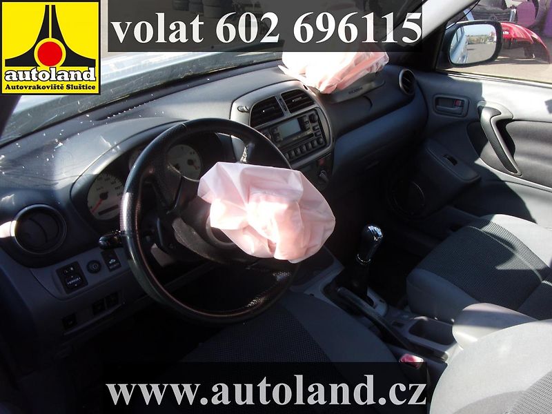 Toyota RAV4 (2004) VOLAT 602 696115 - fotka 6 z 8