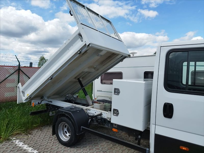 Iveco Daily 3,0   35C - fotka 10 z 11