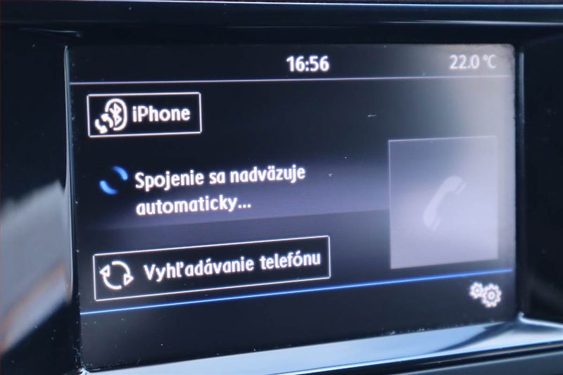 Volkswagen Touran (2017) 1.6 TDI, Serv.kniha, Tempomat - fotka 17 z 23