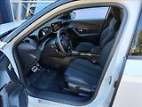 Peugeot 2008 (2026) 1,2 2008 GT Hybrid 145 e-DCS6 - náhled 14